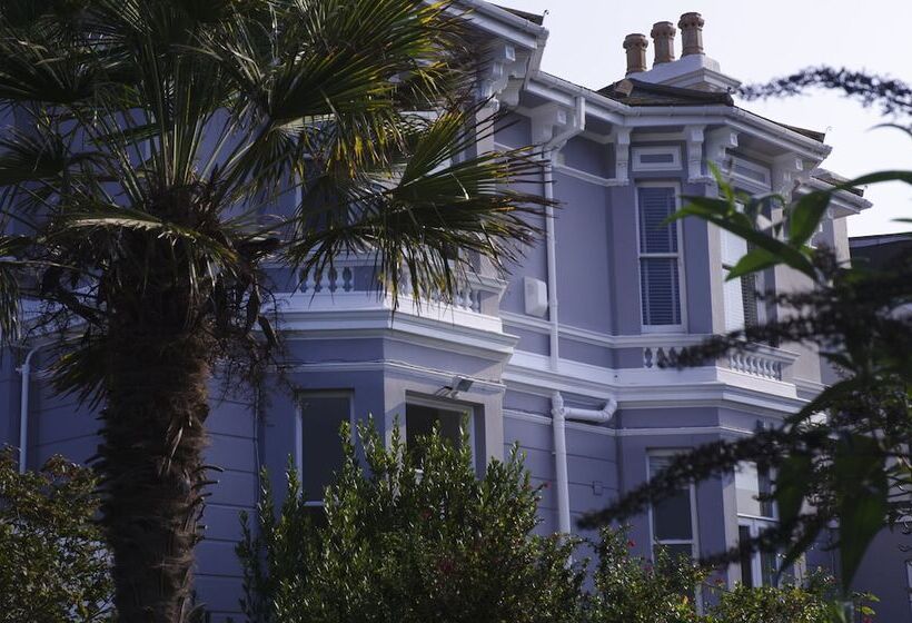 Пансион The White House