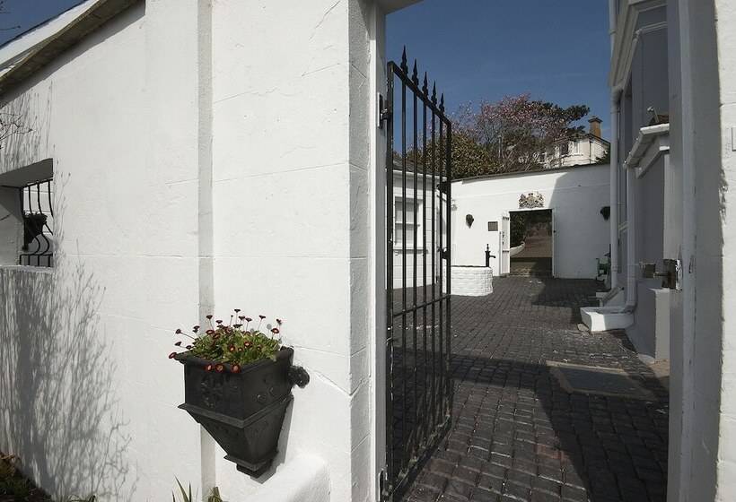 Пансион The White House