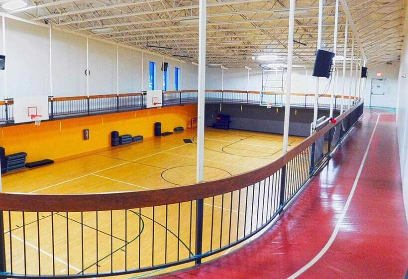 Turning Leaf Townhome Suites