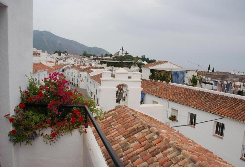 הוסטל La Casa De La Iglesia