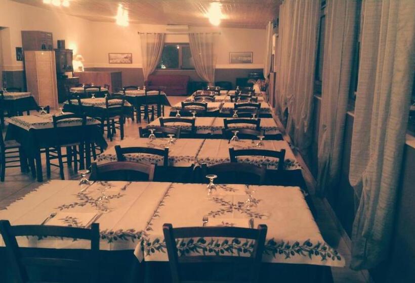 호텔 Fontana La Pietra