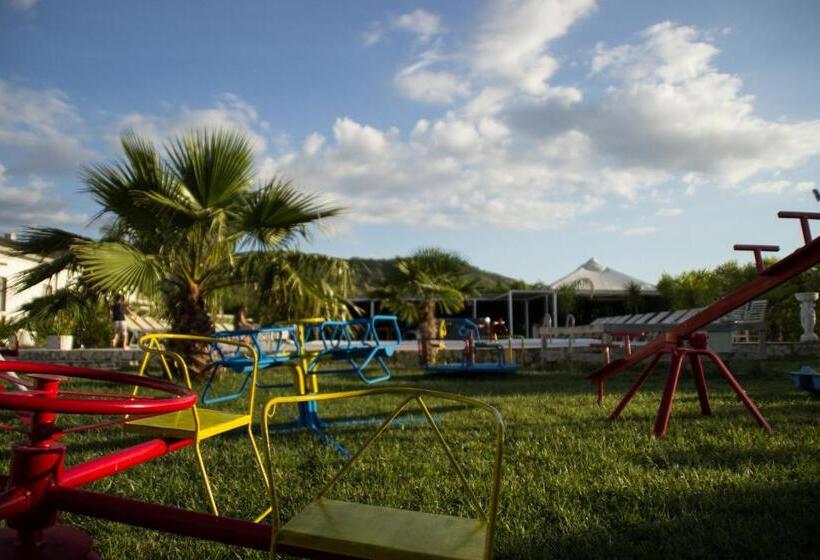 호텔 Fontana La Pietra