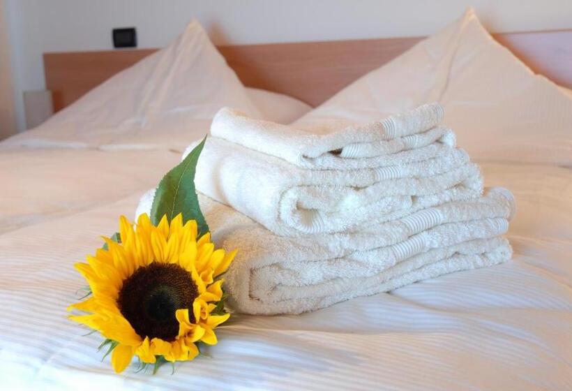 ホテル Agriturismo Mazzeracca