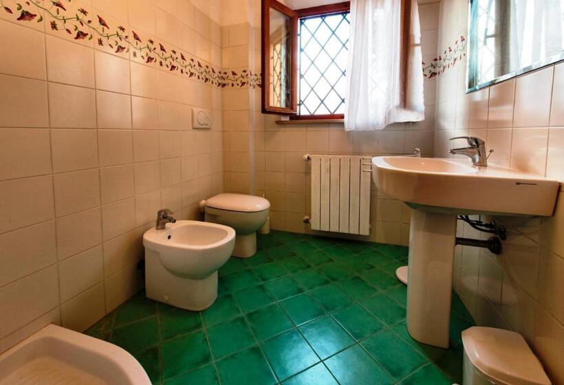 בית מלון כפרי Agriturismo Poggio Al Tesoro