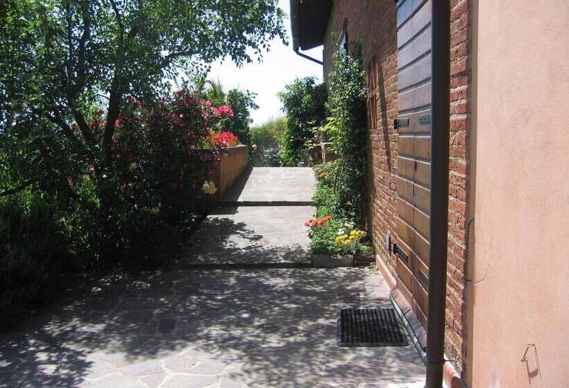 בית מלון כפרי Agriturismo Poggio Al Tesoro