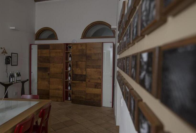 בית מלון כפרי Palazzo Tronconi