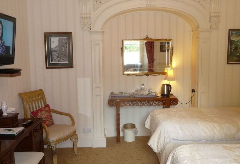 بنسيون Fludha Guest House