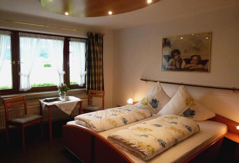 Пансион Gästehaus Pointner