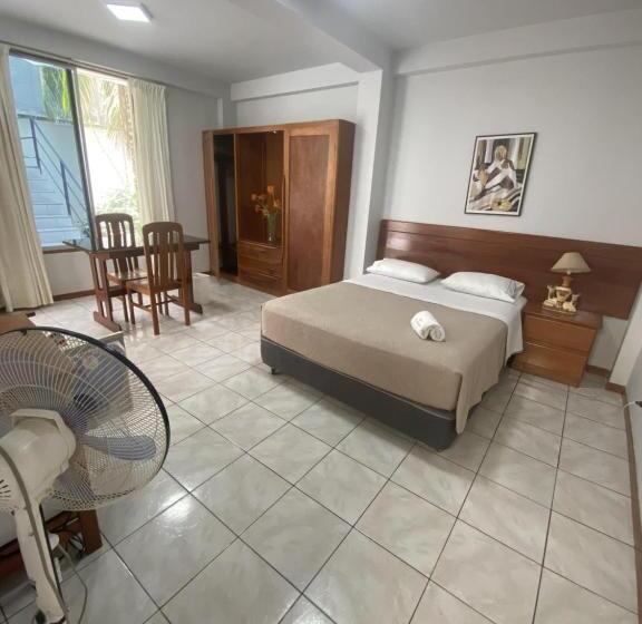 پانسیون Peru Amazonico