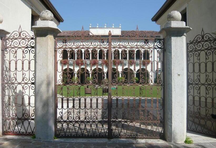 펜션 Relais Villa Selle