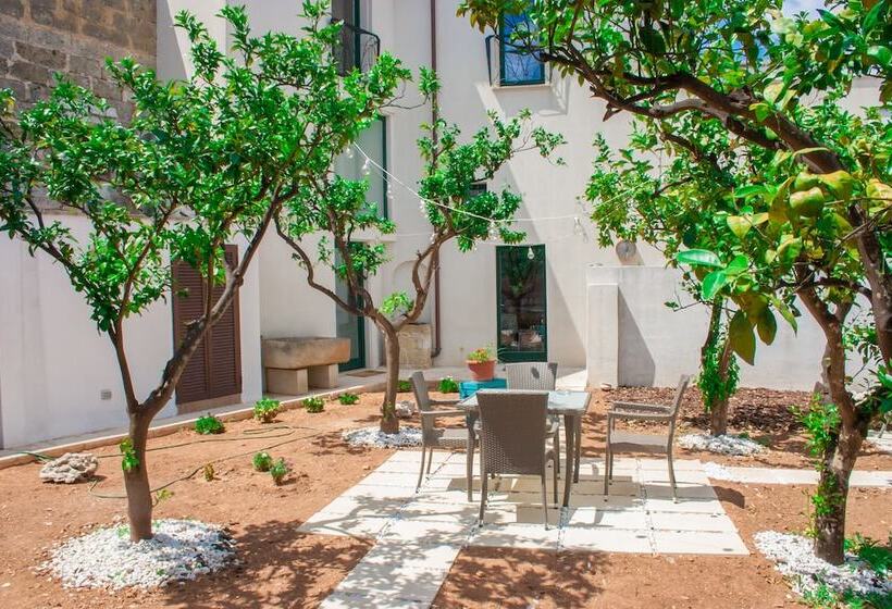 פנסיון Riz Salento Guest House