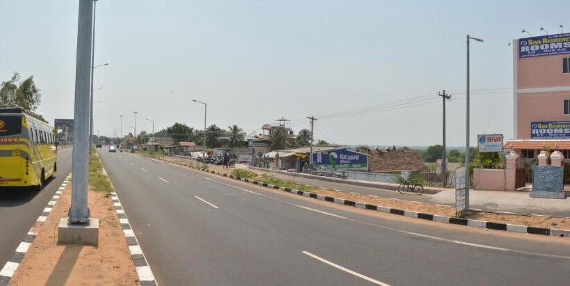 פנסיון Siva Residency