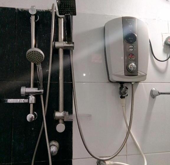 ペンション The Rock Face