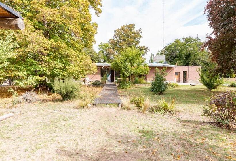 Hostel Avalenn, Casa De Campo