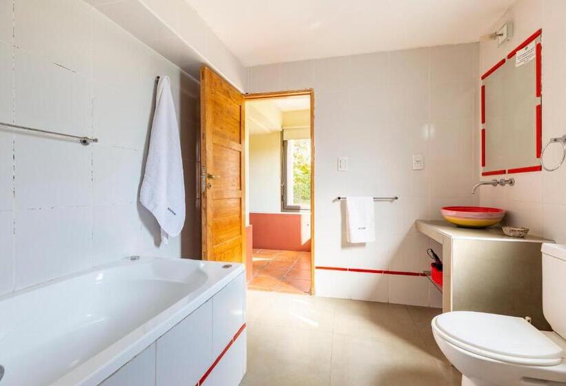 Hostel Avalenn, Casa De Campo