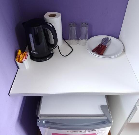 הוסטל El Montenegrino