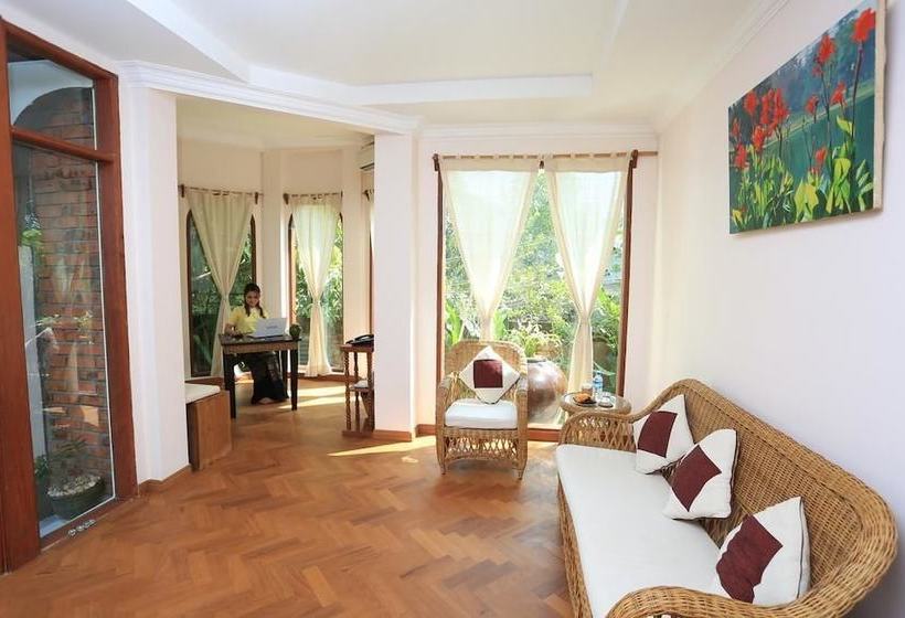 هاستل Mango Hill Inn