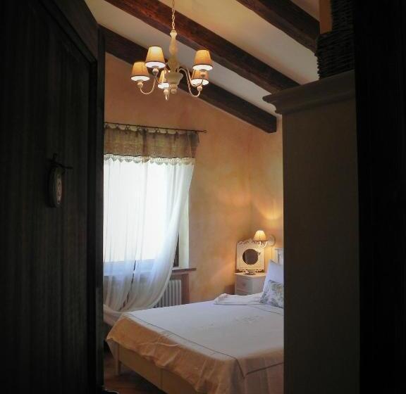 בית מלון כפרי Agriturismo Sugheretello