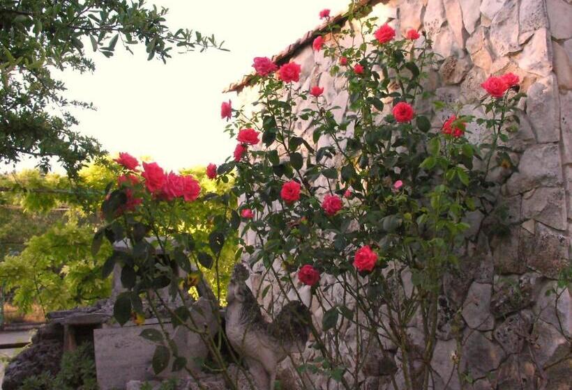 فندق Agriturismo Valle Verde