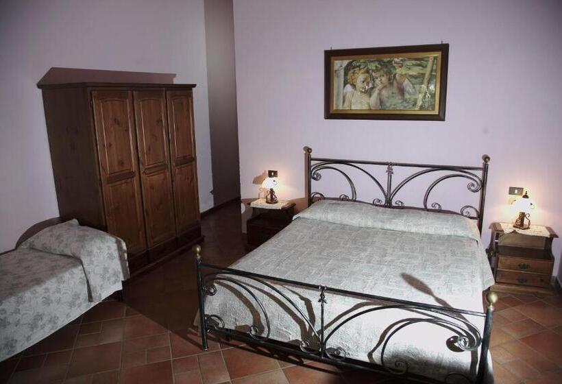 בית מלון כפרי Il Falco Del Cilento