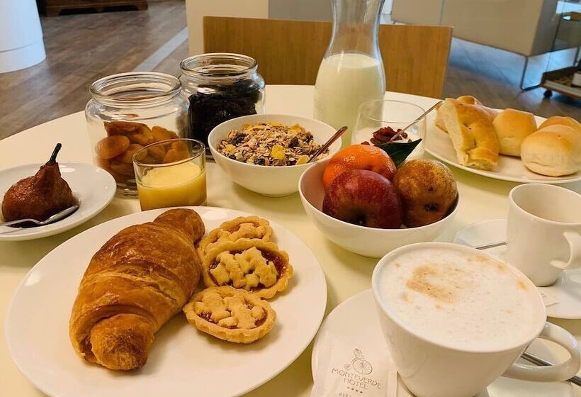 Отель Monteverde