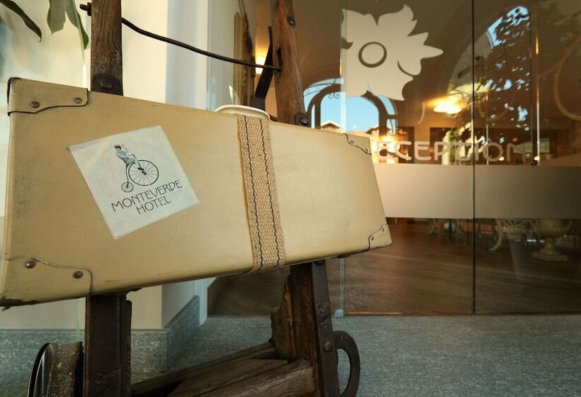 Отель Monteverde