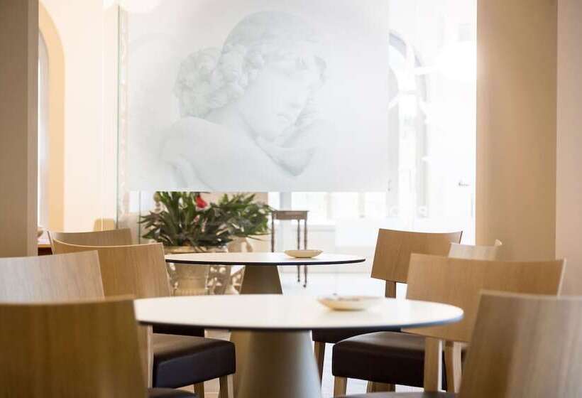 Отель Monteverde