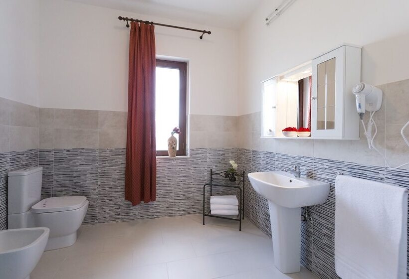 فندق Orange Park