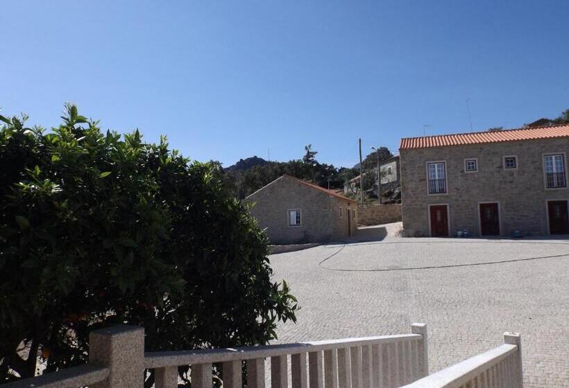 בית מלון כפרי Quinta Da Pedra Grande