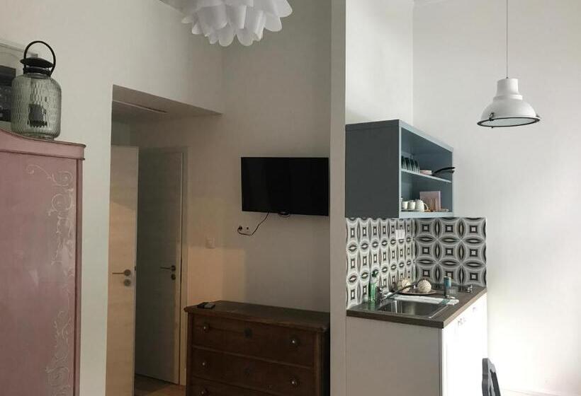 פנסיון Balance Green Door 7