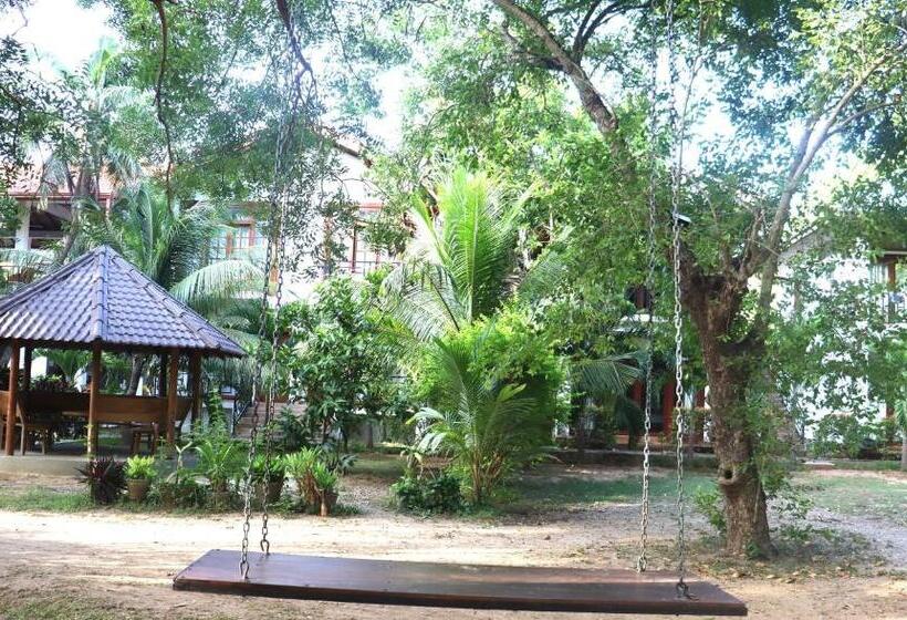 펜션 Gatetrees Resort