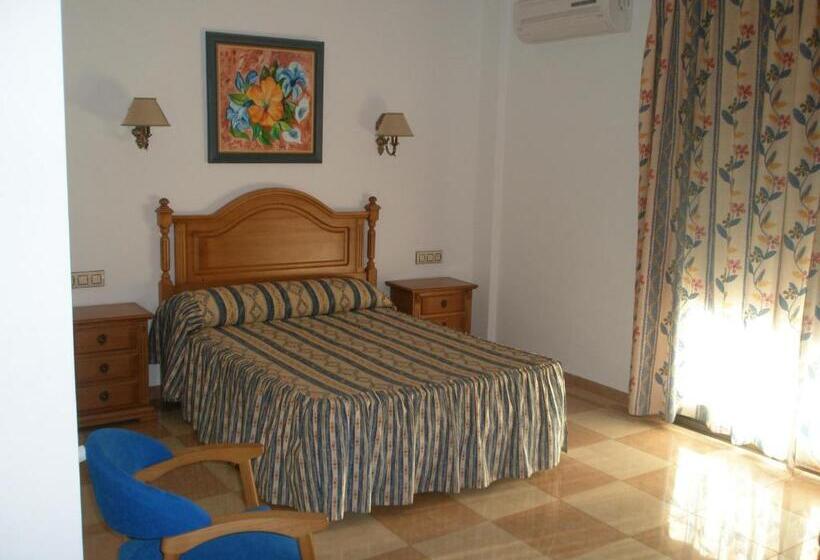 بنسيون Hostal Los Rosales