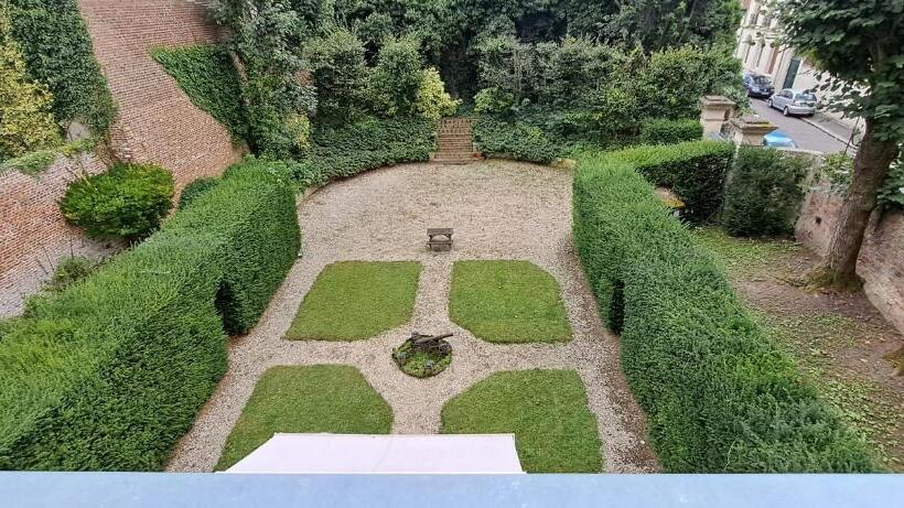 Пансион Hôtel Particulier Des Canonniers