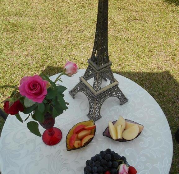 بنسيون La Petite France