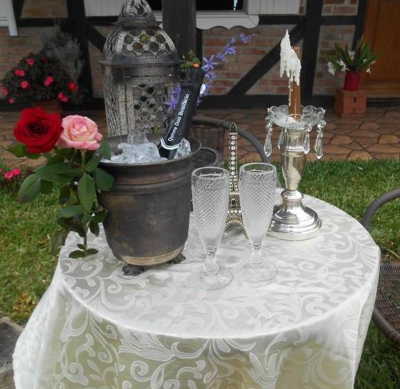 بنسيون La Petite France