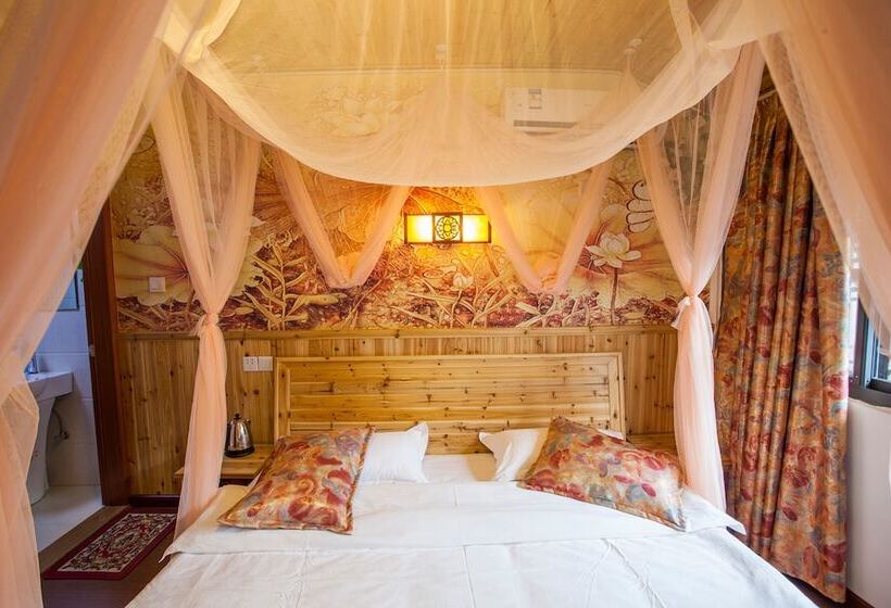 Pensjonat Wuzhen Helan Bridge Inn