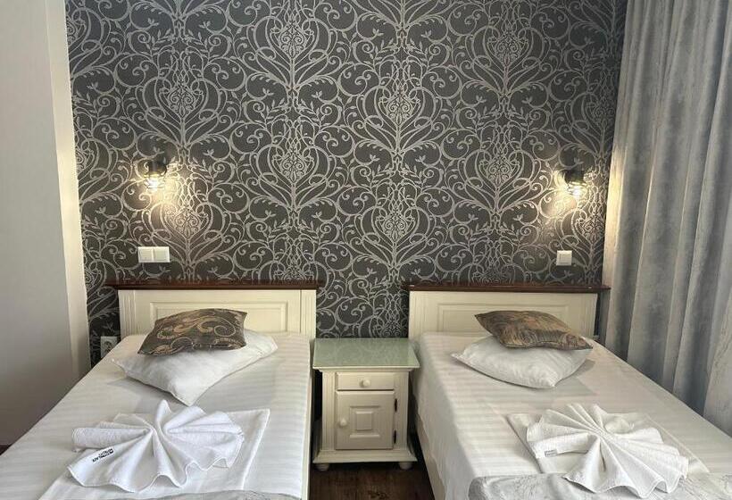 Pensiunea Casa Simoni