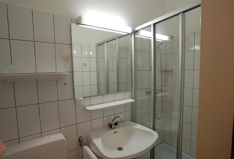 Retkeilymaja Alpengasthof Grobbauer