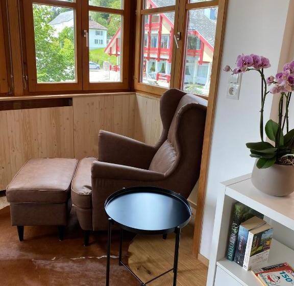 Общежитие Gasthof Adler