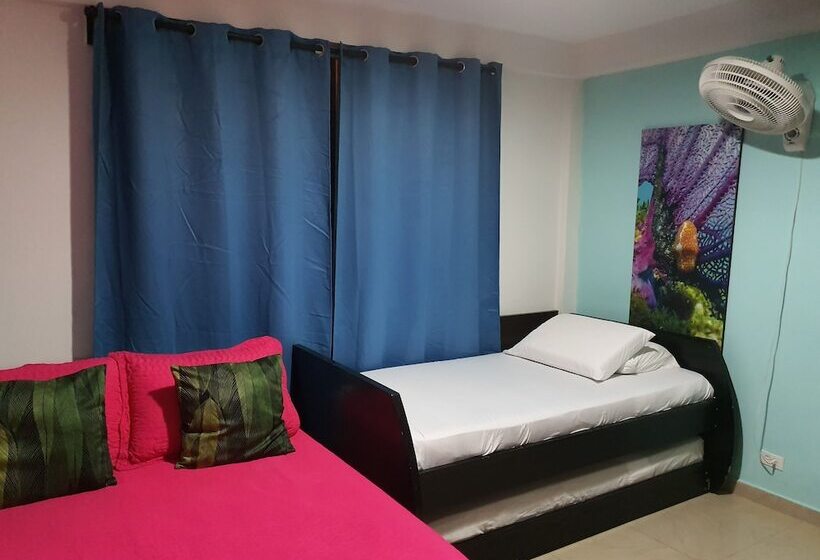 هاستل Jackuri Casa Hospedaje