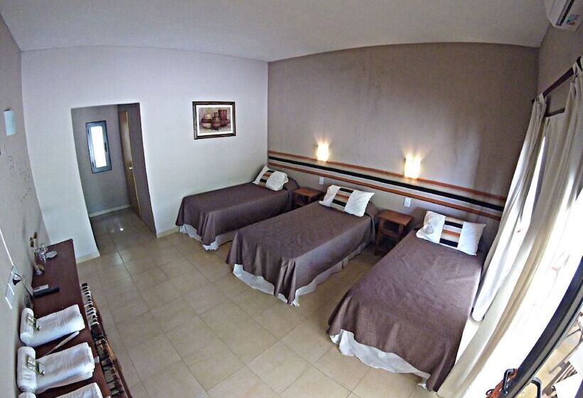 הוסטל Las Cardas Posada