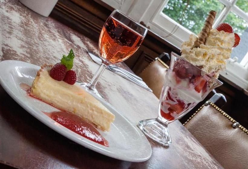 هاستل The Shandwick Inn