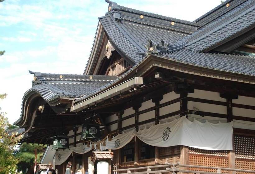 هتل کپسول Town Hotel 41