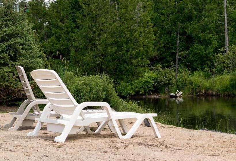 Lake Placid Inn: Residences