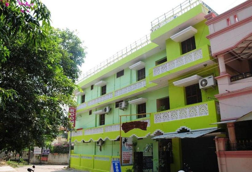 بنسيون Arunachala Ramana Home
