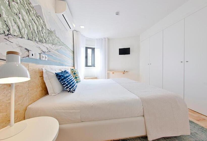 بنسيون Do Mercado