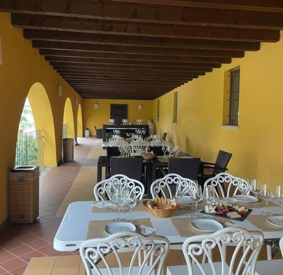 פנסיון Foresteria La Torretta