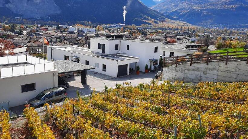 פנסיון Guesthouse Petit Pré