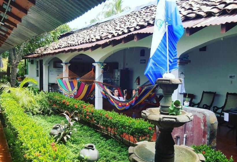 펜션 Hostal El Jardin