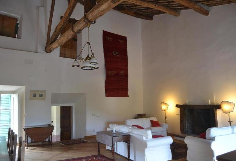 פנסיון La Corte Di Alice